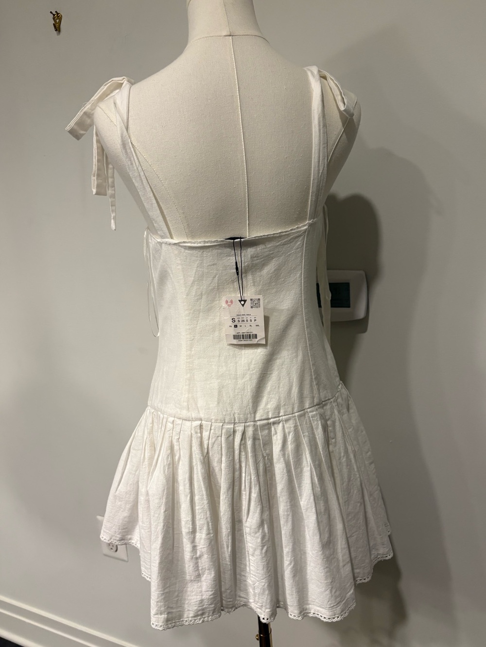 NEW ZARA Linen White Tie-Shoulder Button-Front Sundress small - Picture 7 of 7